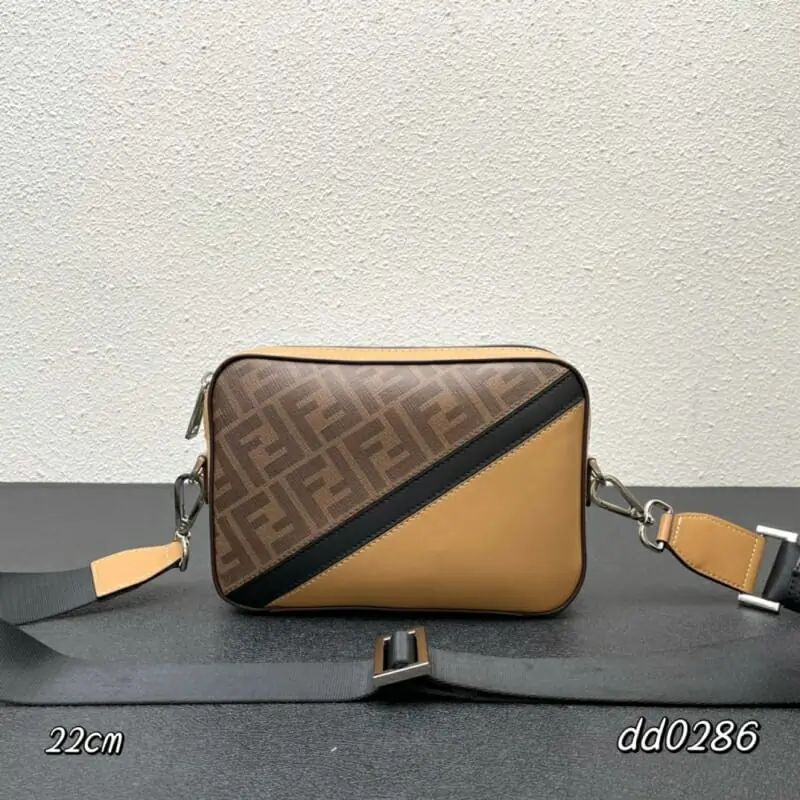 fendi aaa homme mini sac a main s_112ba14